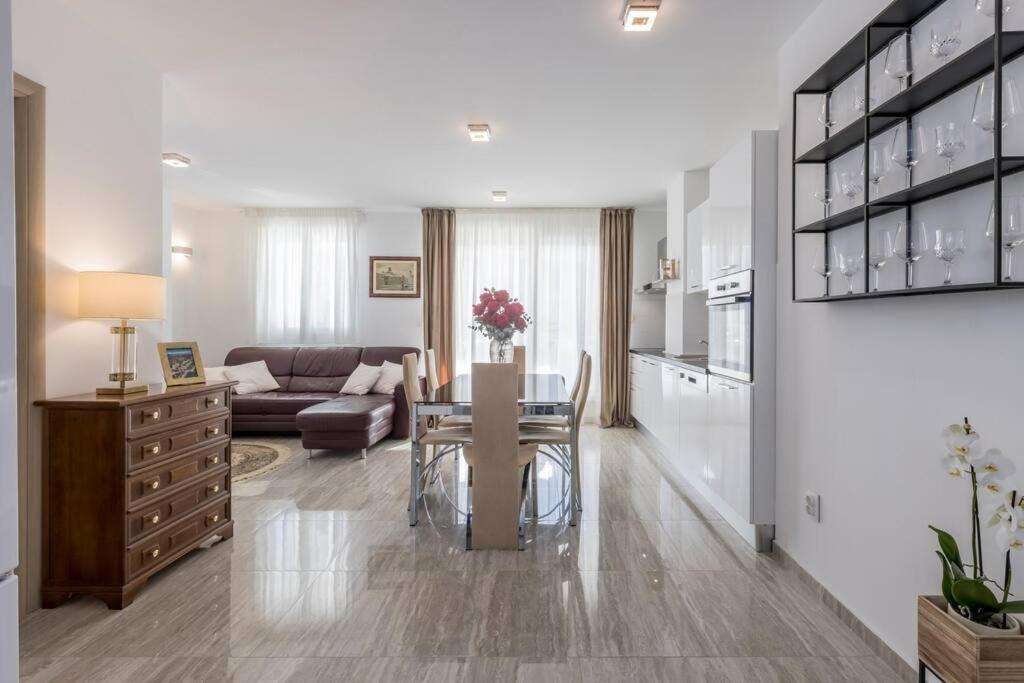 Luxury Rooftop Apartment Zalato Split Zewnętrze zdjęcie